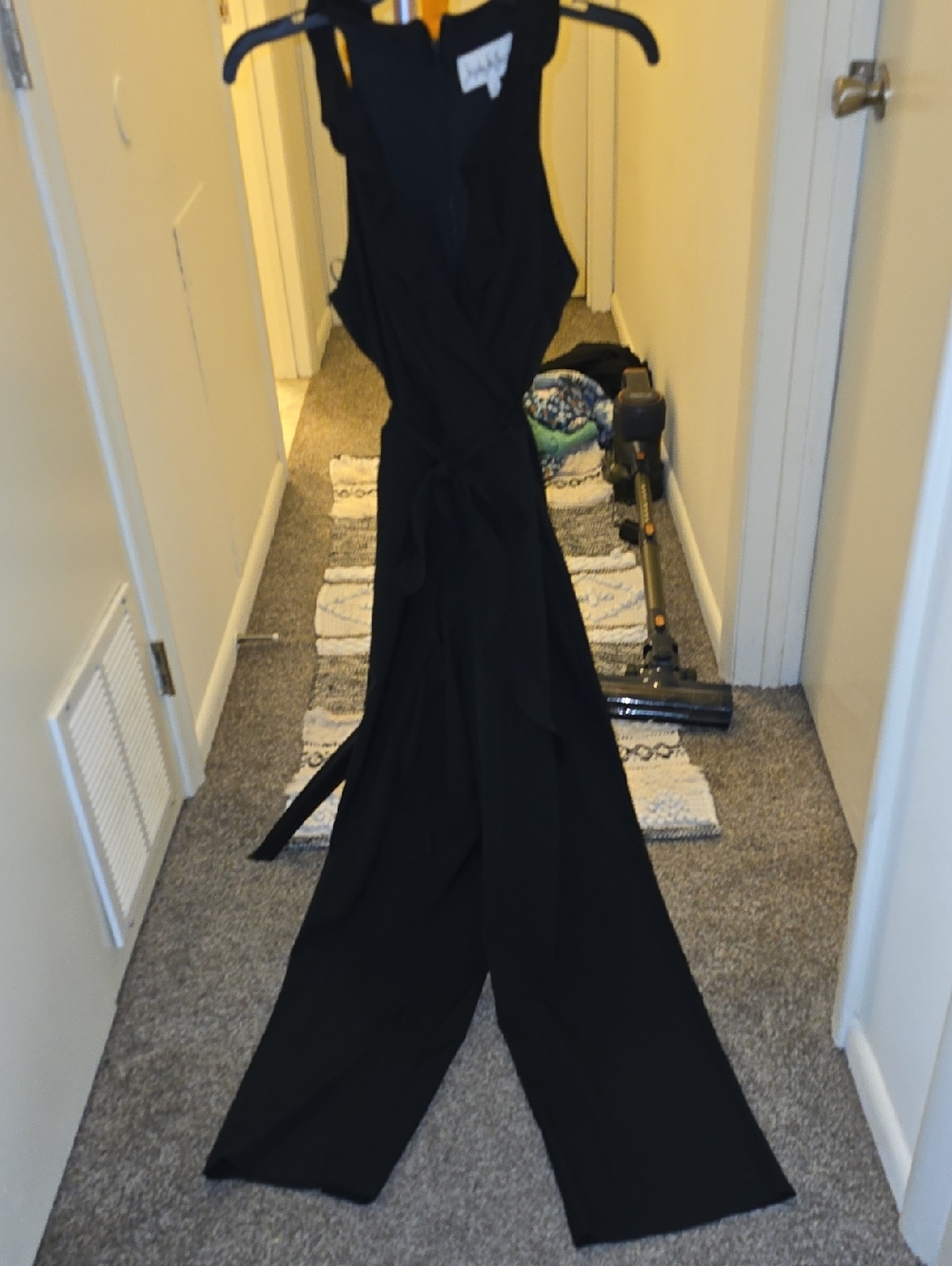 $5 - MUST BUNDLE - NWOT Nicole Miller Sleeveless Black Wrap Jumpsuit